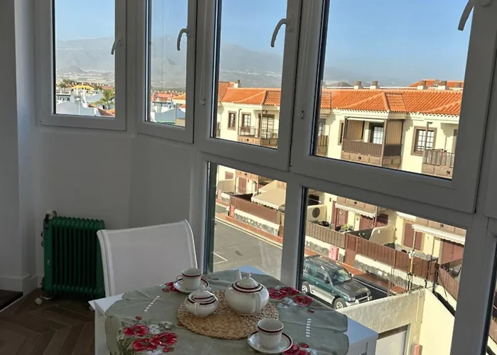 Cozy With Seaview * 德尔锡伦西奥海岸