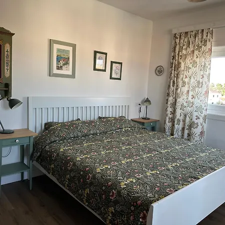 Daire Cozy Studio With Seaview *