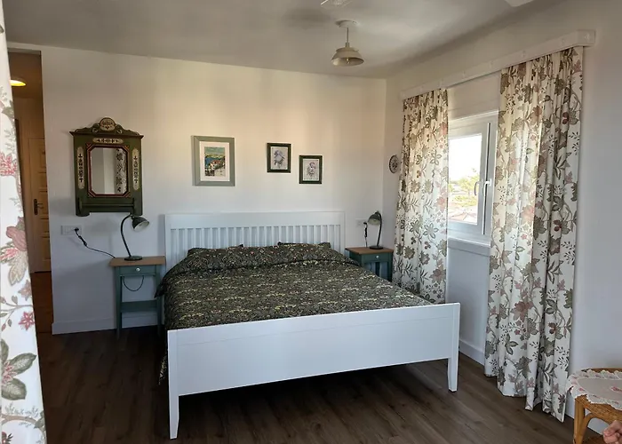 Daire Cozy Studio With Seaview *